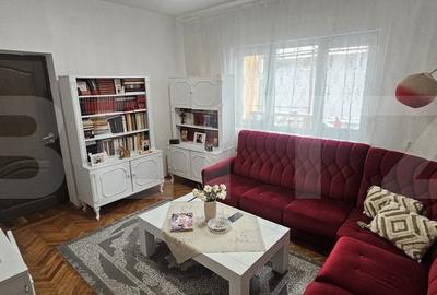 CASĂ CU VEDERE CĂTRE CASTELUL CORVINILOR - EXCLUSIVITATE BLITZ - COMISION 0% - 6