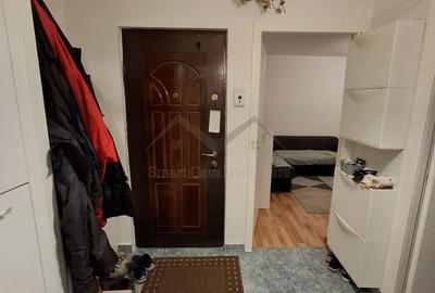 Apartament cu 3 camere decomandat în Galata - 7