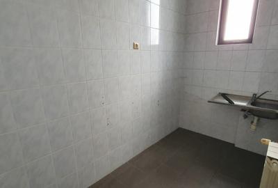 Spațiu comercial, de 1,947 mp, în Ultracentral - 12