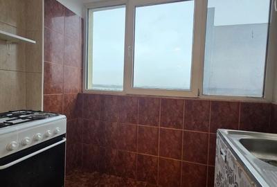 Apartament cu 3 camere decomandat în Sălăjan - 14