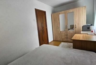 Etaj 3 - 3 camere - mobilat - Alexandru - Piata Voievozilor - 7