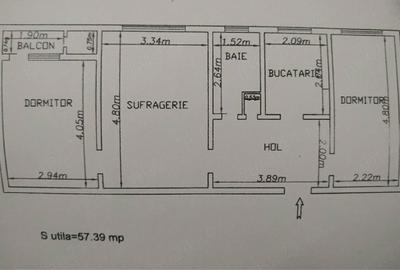 Apartament cu 3 camere semidecomandat în Exterior Vest