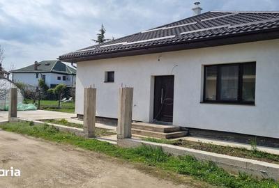 Casă cu 3 camere cu Teren 128 Mp în Răzvad - 4