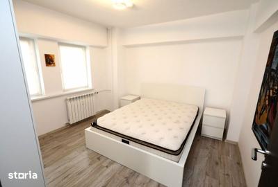 Apartament cu 3 camere decomandat în Rovine - 5