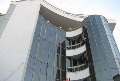 Spațiu comercial, în Titulescu - 7
