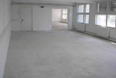 Spatiu productie, depozit, birouri, 220mp, utilitati, Craiova, Petrom Chiriac,