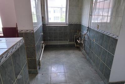 Apartament cu 4 camere semidecomandat în Central - 15