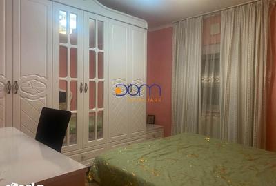 Apartament cu 3 camere decomandat în Central - 2