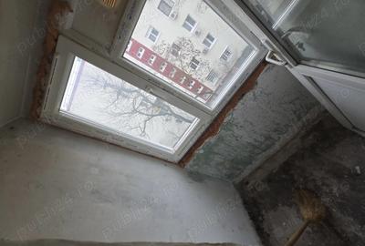 Apartament cu 2 camere semidecomandat în Central - 2