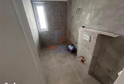 Casă cu 4 camere cu Teren 410 Mp în Miroslava - 3