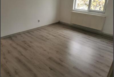 Apartament cu 3 camere semidecomandat în Griviței - 4