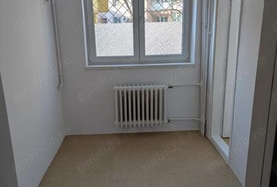 Apartament cu 3 camere semidecomandat în Lujerului - 3