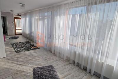 Casă cu 4 camere decomandat în Căpățânești - 4