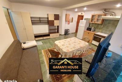 Apartament cu 2 camere semidecomandat în Republicii