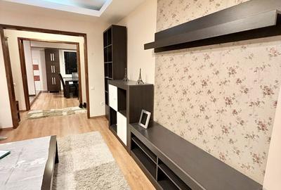 Apartament cu 3 camere decomandat în Tudor - 2