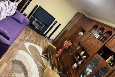 Apartament cu trei camere, zona ultracentrala
