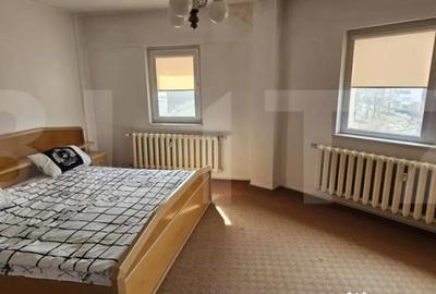 Apartament cu 5 camere decomandat în Trident - 8