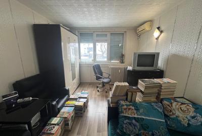 Garsonieră decomandată în Țiglina 1 - 3