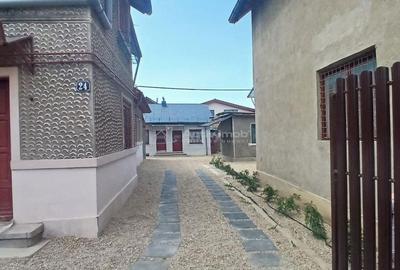 Casă cu 4 camere cu Canalizare în Central - 9