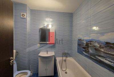 Garsonieră semidecomandată în Apărătorii Patriei