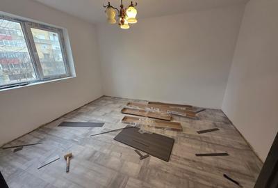 Apartament cu 2 camere nedecomandat în Tomis Nord - 2