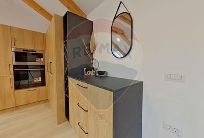 Apartament cu 2 camere semidecomandat, mobilat în Semicentral - 4