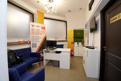 Casă individuală cu 6 camere cu Canalizare în P-ța Victoriei - 7