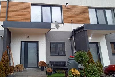 Apartament cu 2 camere decomandat în Sânpetru - 3