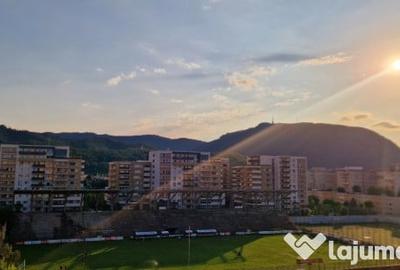 Apartament cu 2 camere semidecomandat în Calea București - 1