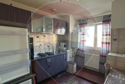 Apartament cu 3 camere de inchiriat Zamca - 2