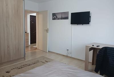 Apartament decomandat în Complex Studențesc - 2