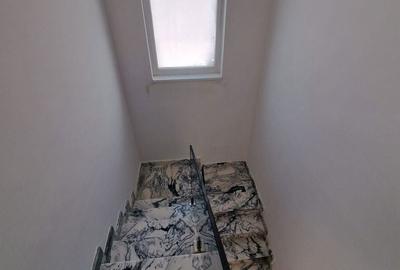 Casă cu 4 camere în Ostratu - 13