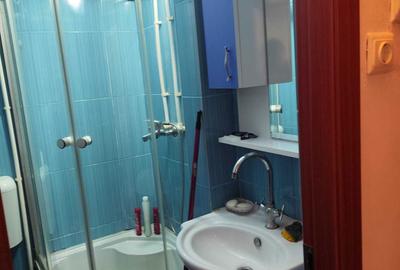 Garsonieră decomandată în Central - 3