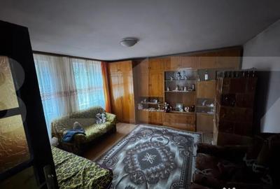 Casă cu 4 camere cu Teren 3892 Mp în Cebza - 3