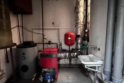 Vila tip duplex, curte - pentru birouri - 7