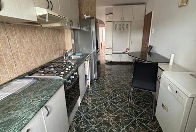 Apartament cu 4 camere în Mănăștur - 1