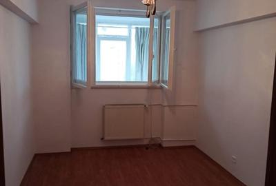 Apartament cu 3 camere decomandat în Brâncoveanu - 6