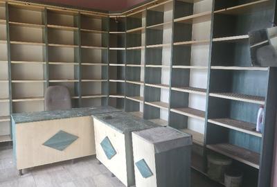 Spațiu comercial, de 30 mp, în Central - 7