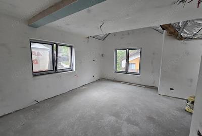 Apartament cu 4 camere 125 mp cu vedere la munti - Busteni - Zamora