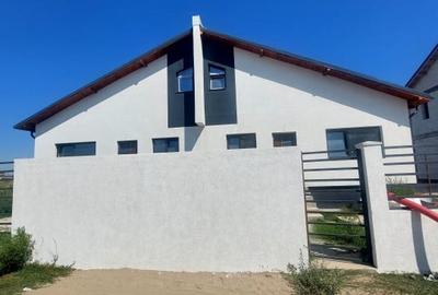 EXCLUSIVITATE | POARTA ALBA | 3 CAMERE | TERMEN DE PREDARE 3-4 LUNI | - 2