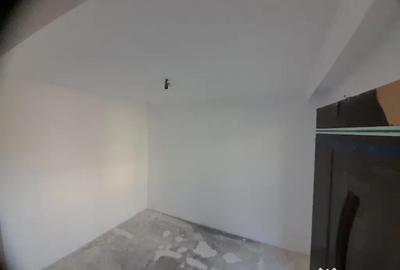 Apartament cu 3 camere nedecomandat în Mircea cel Bătrân - 1
