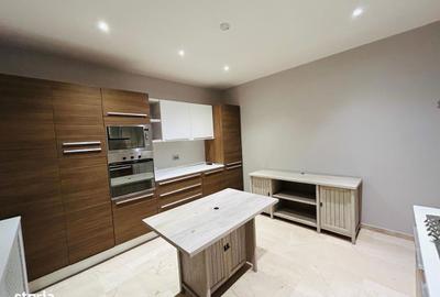 Casă cu 4 camere în Central - 1