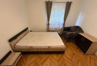 Apartament 3 camere, etaj 3 - zona Tolstoi - 12