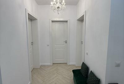 Apartament cu 3 camere decomandat în Florești - 4
