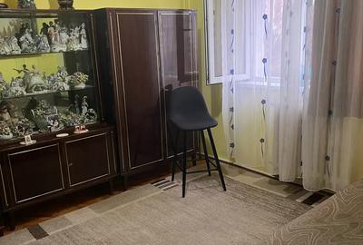 Vand apartament 2 camere decomndat - 1