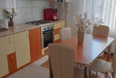 Apartament cu 3 camere în Central - 2