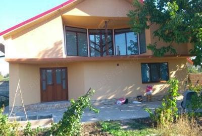 Casă cu 4 camere în Munteni - 9