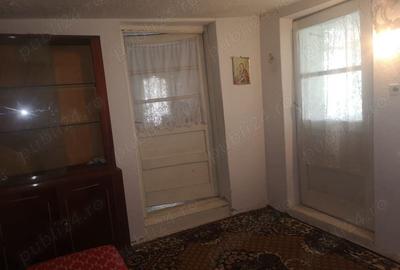 Casă cu 3 camere în Cosmești - 1