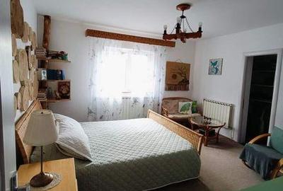 Casă cu 4 camere cu Teren 85 Mp în Corbi - 1