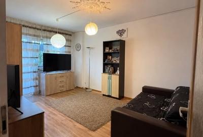 Apartament cu 2 camere decomandat în Gării